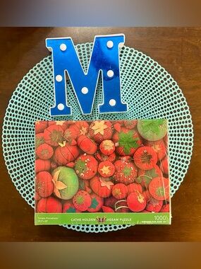 Cathe Holden Puzzle 1,000 Piece Tomato Pincushions Puzzle; New- Sealed